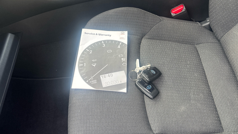 Toyota C-HR 1.8 Hybrid Dynamic 5dr CVT Hybrid Hatchback